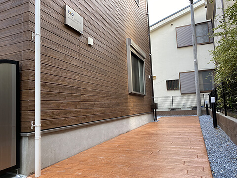 HIGH PRODUCTIVITY 高い生産性